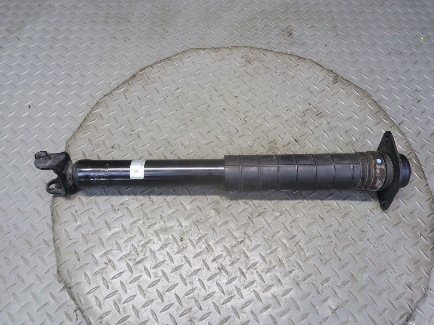 09-14 Nissan Z34 370Z Rear Left & Right Strut Shock Absorber Set 31K Miles OEM