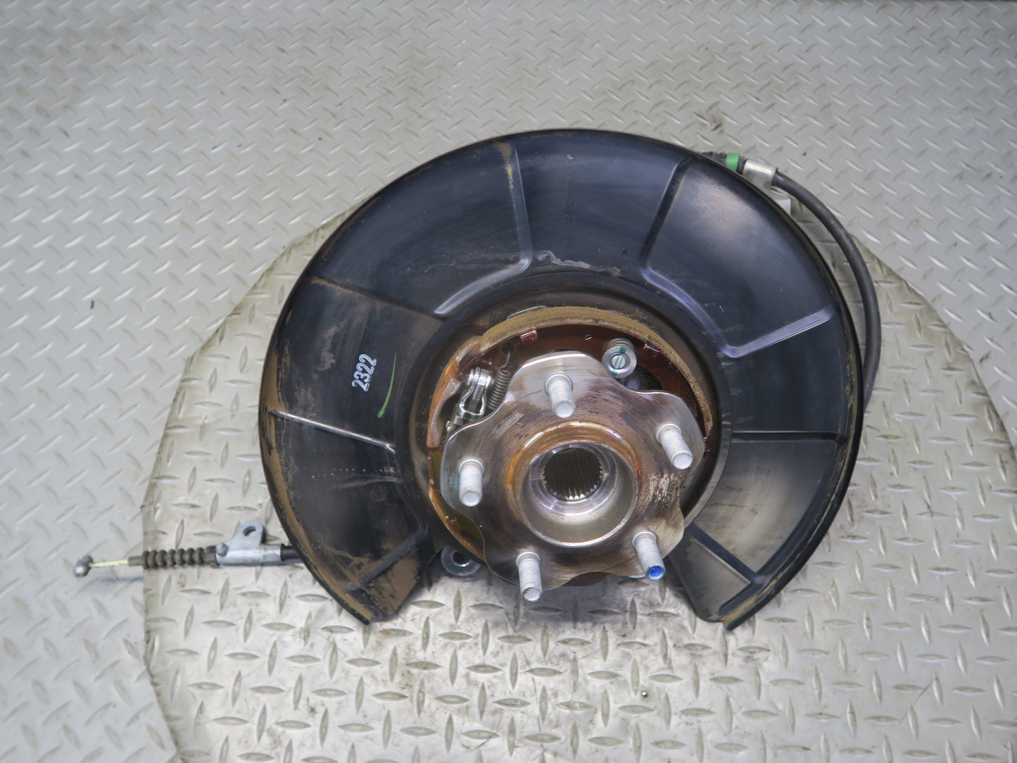 10-12 Nissan 370Z Z34 Rear Right Spindle Knuckle Wheel Hub Bearing 31K Miles OEM