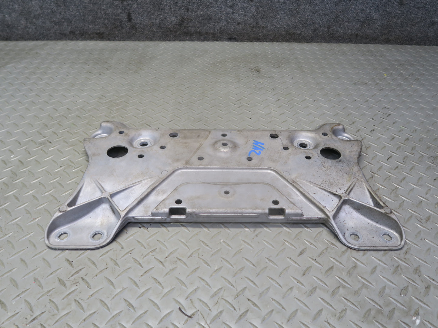 11-20 Nissan Z34 370Z Front Suspension Subframe Crossmember Stay Plate 31K OEM
