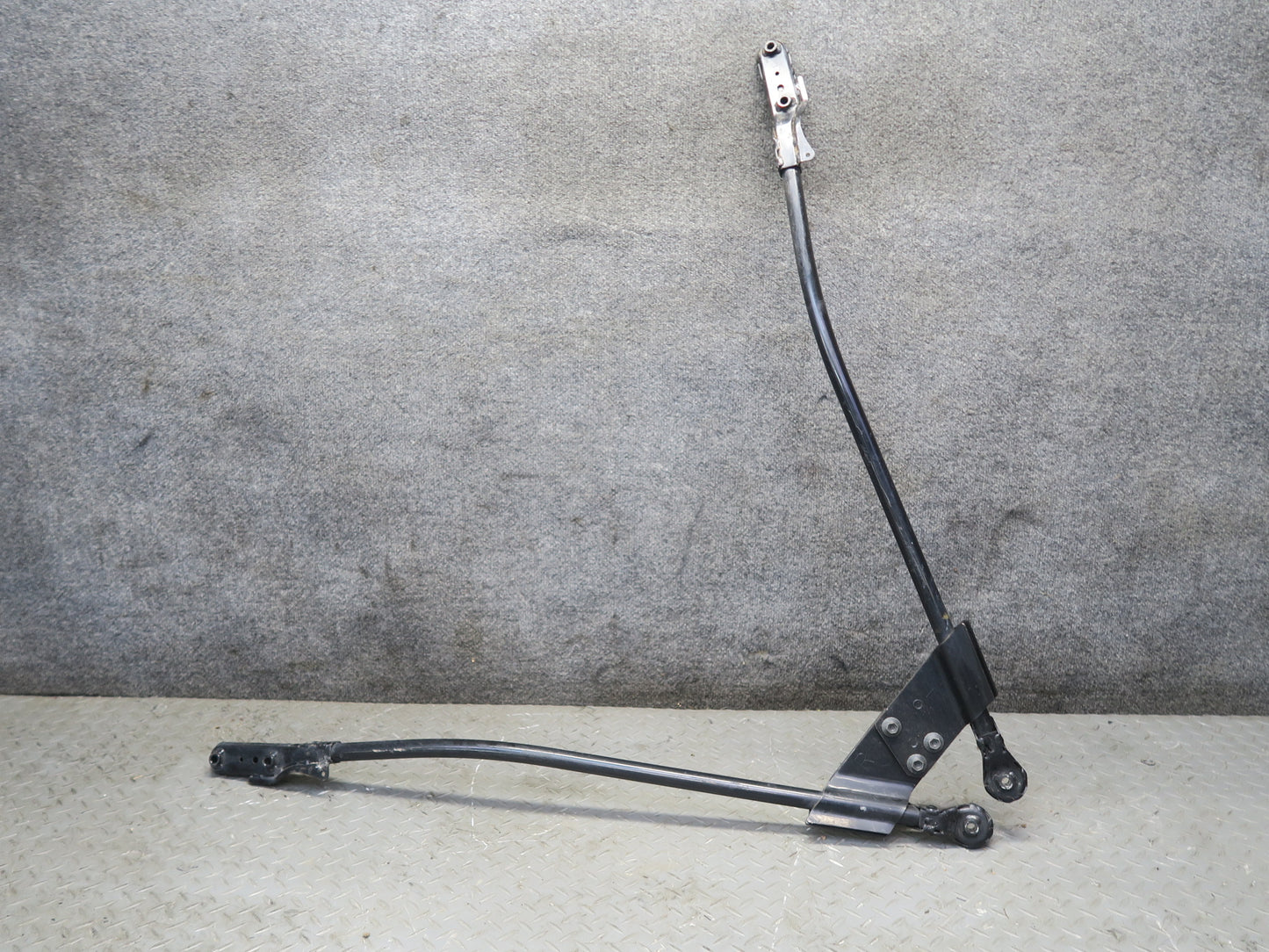 09-20 Nissan Z34 370Z Rear Suspension Subframe Crossmember Brace Bracket OEM