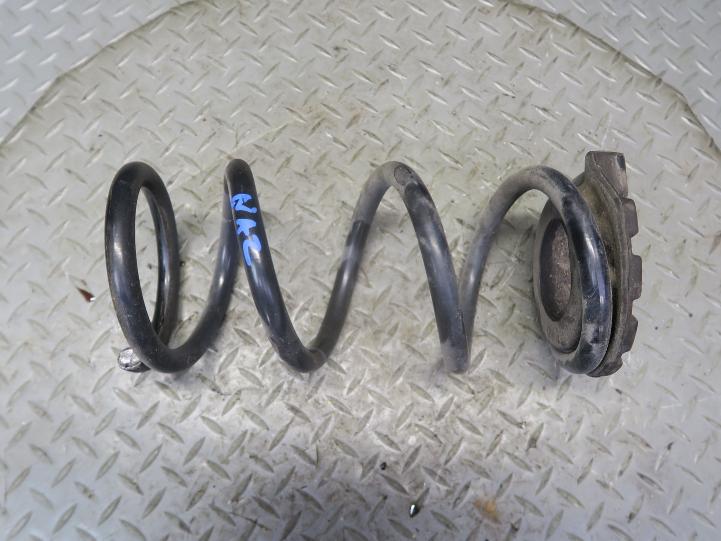 09-20 Nissan 370Z Z34 Coupe Set of 2 Rear Left & Right Coil Spring OEM
