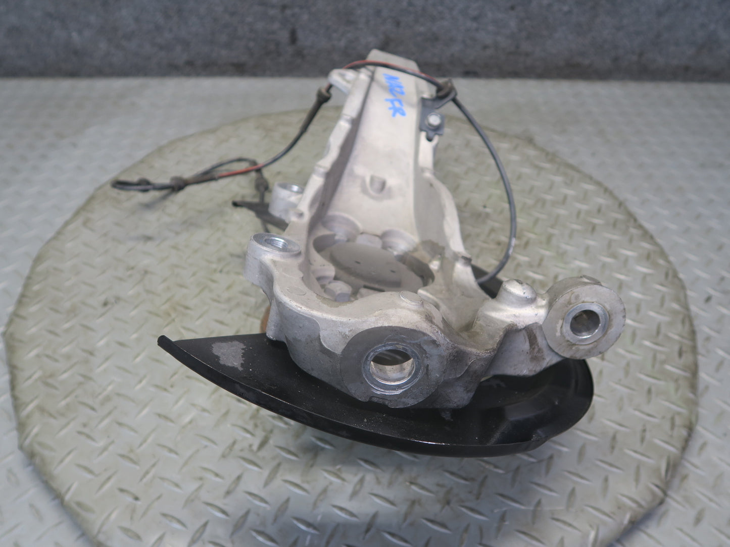 12-13 Nissan Z34 370Z Front Right Spindle Knuckle Wheel Hub Bearing 31K Mile OEM
