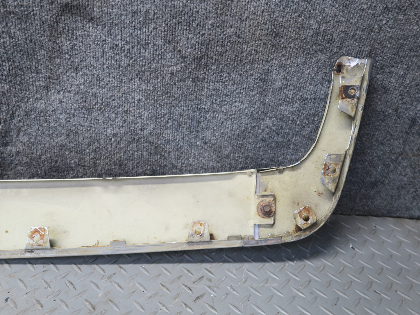 86-91 Mercedes W126 Rear Bumper Left Center Right Chrome Trim Cover Set OEM