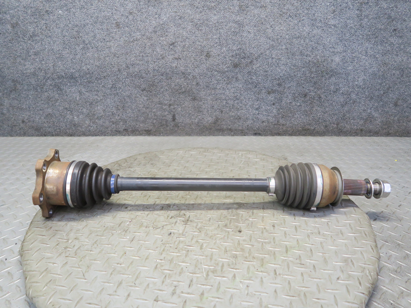 09-20 Nissan 370Z Z34 Coupe MT Rear Right Suspension Axle Shaft 31K Miles OEM