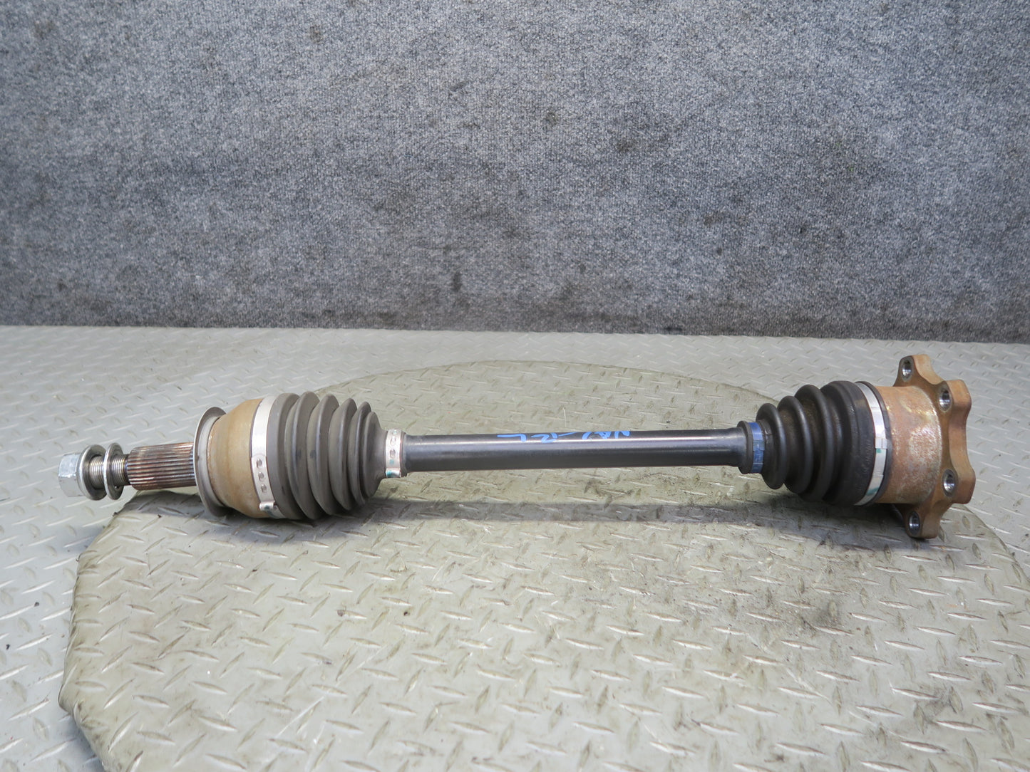 09-20 Nissan 370Z Z34 MT Rear Left Suspension Axle Shaft 31K Miles OEM
