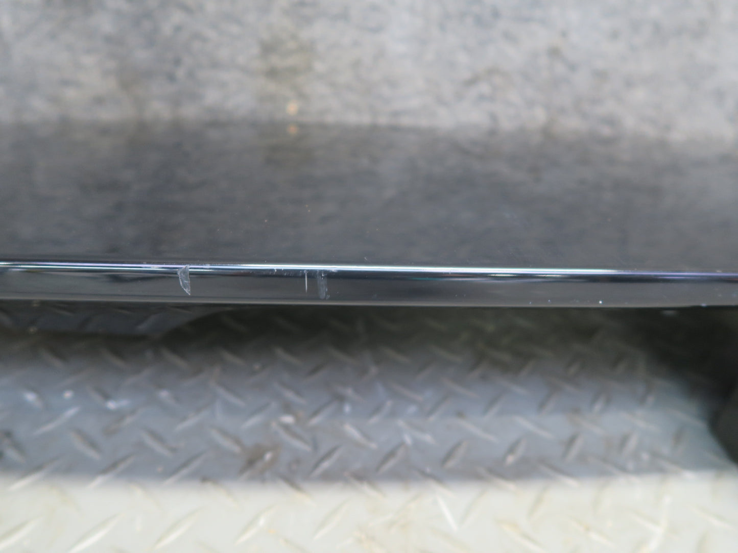 12-15 Mercedes W166 Ml-class Rear Trunk Tailgate Upper Spoiler 1667900088 OEM