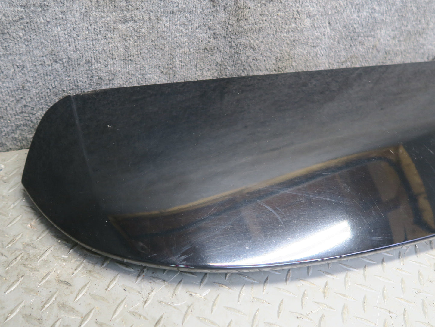12-15 Mercedes W166 Ml-class Rear Trunk Tailgate Upper Spoiler 1667900088 OEM