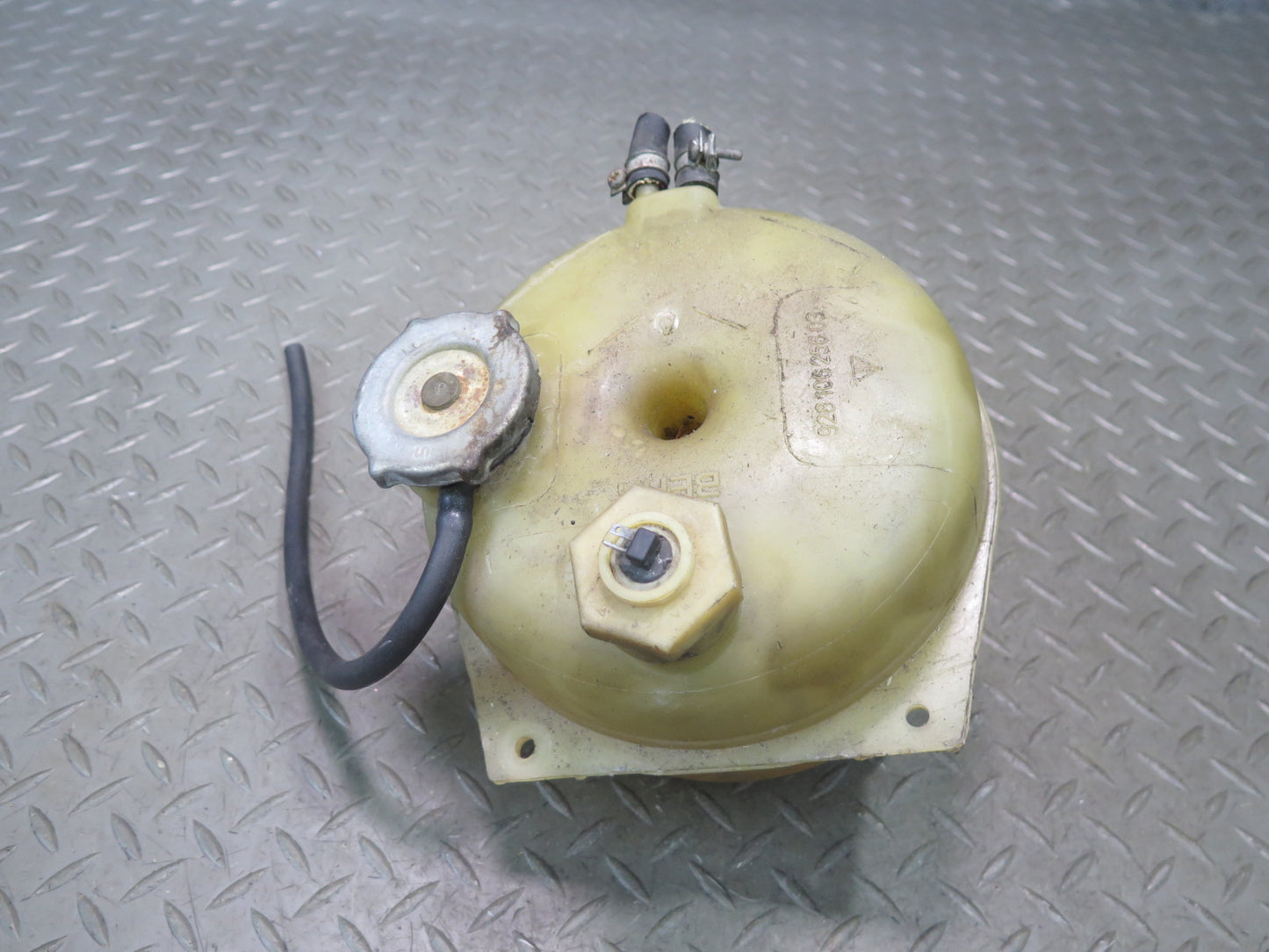 1983-1995 Porsche 928 Engine Coolant Expansion Overflow Reservoir Bottle Tank