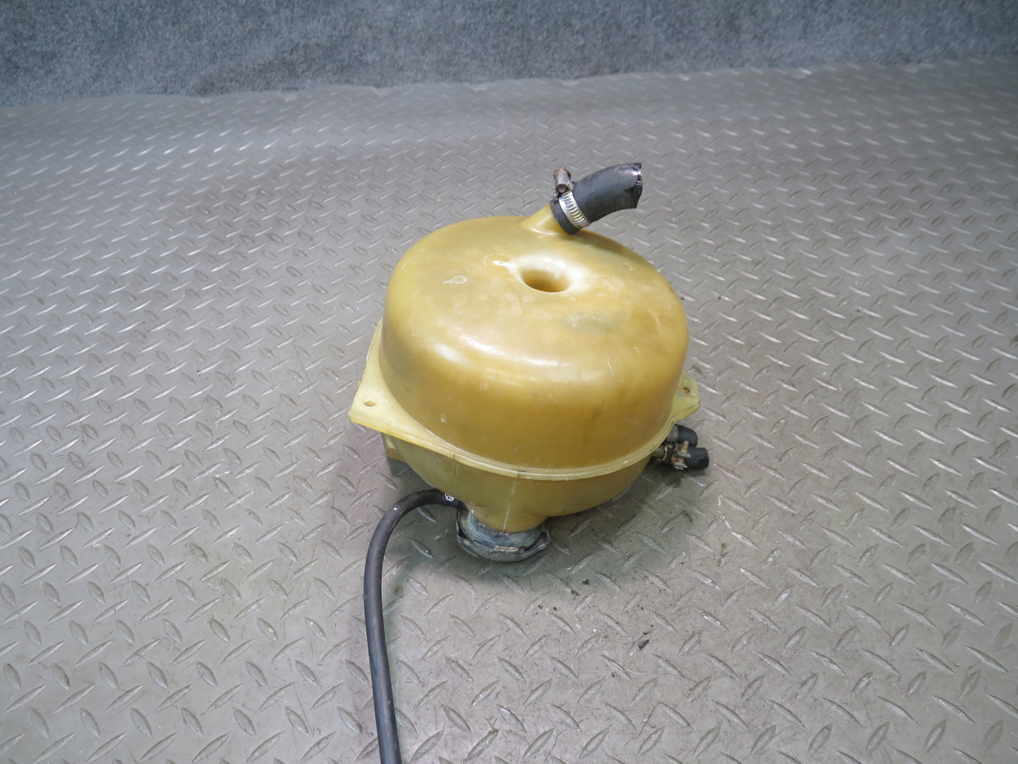 1983-1995 Porsche 928 Engine Coolant Expansion Overflow Reservoir Bottle Tank