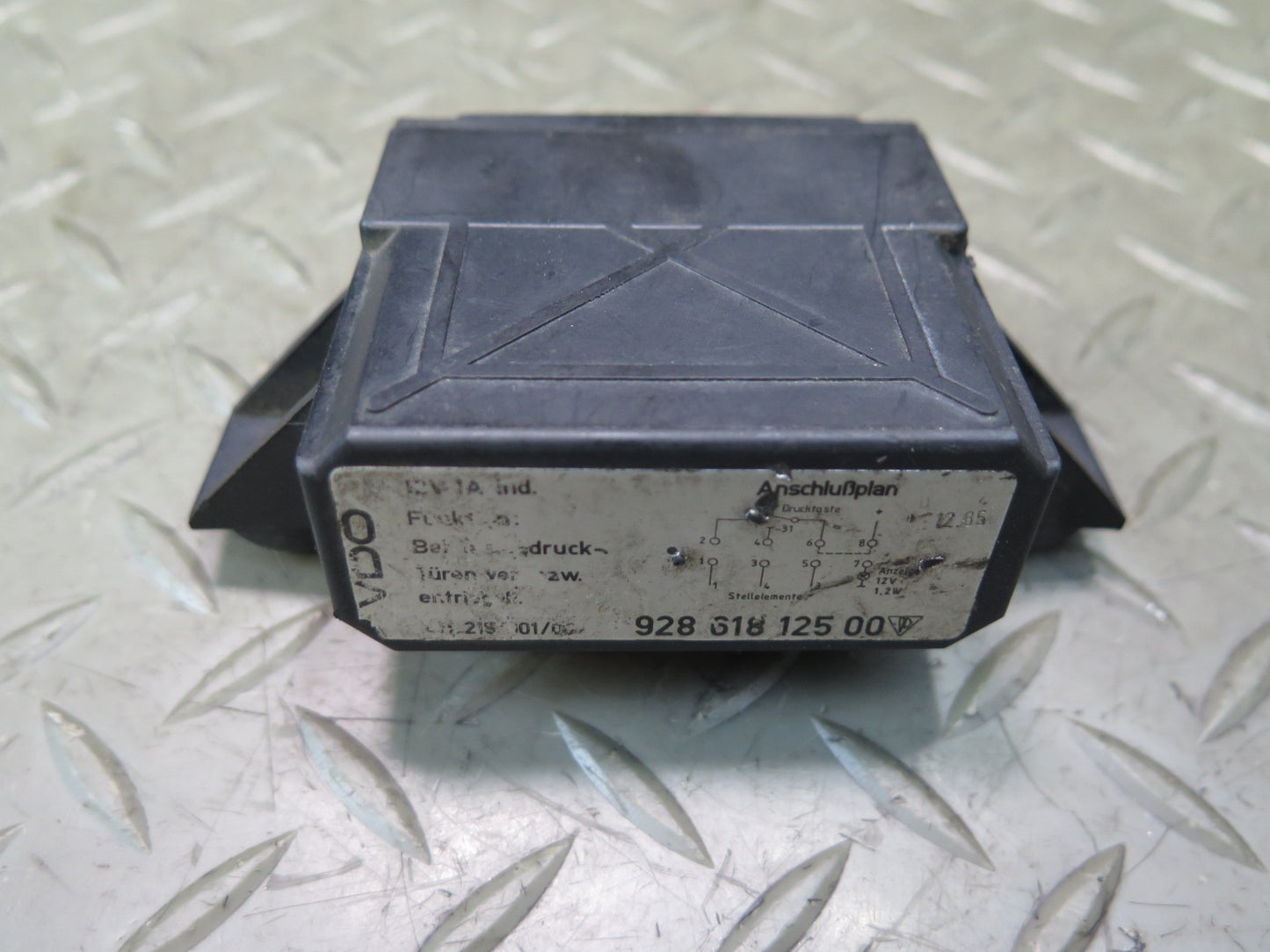 1984-1991 Porsche 928 S Central Door Lock Locking Control Module 92861812500