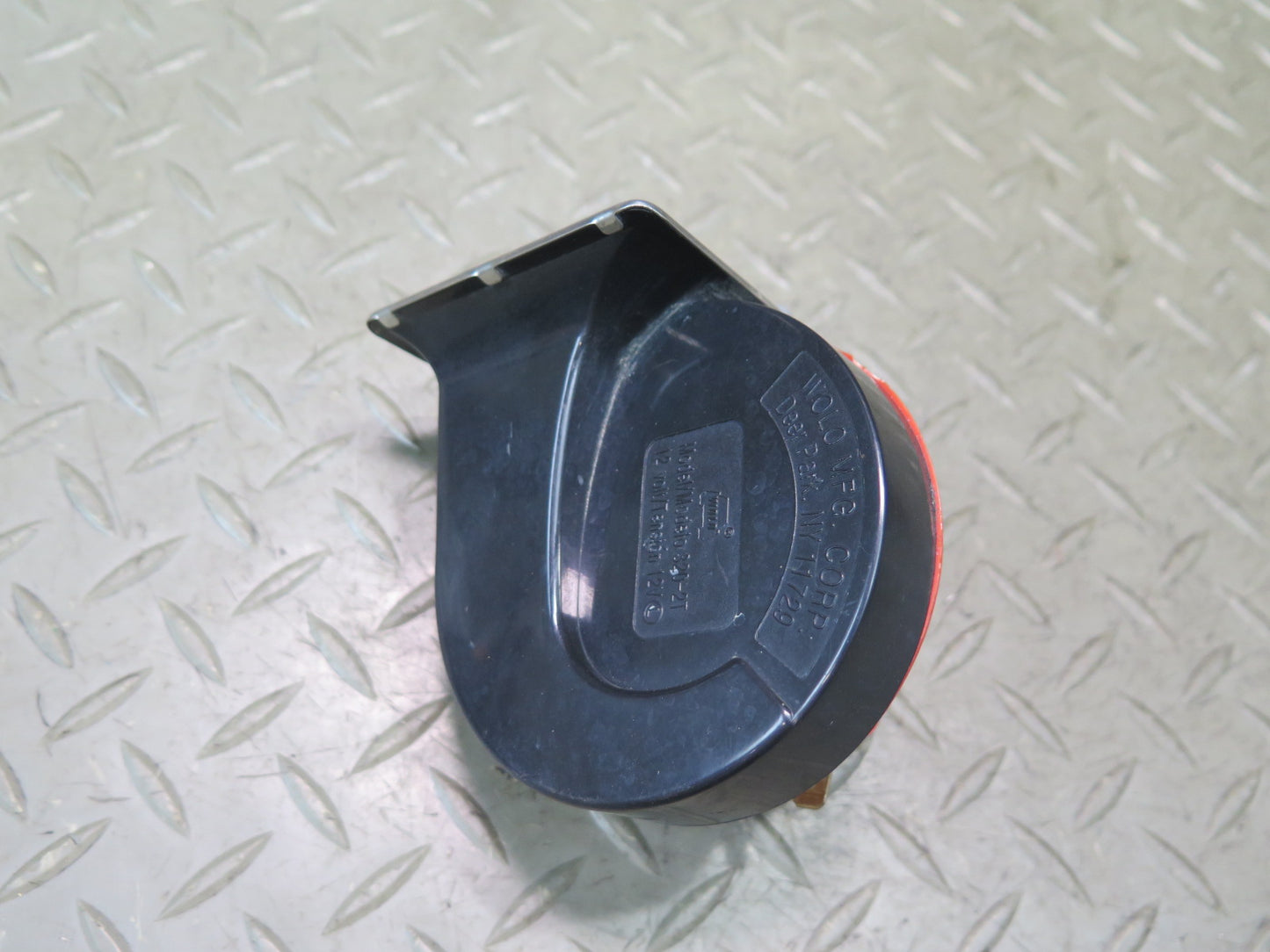 1984-1991 Porsche 928 High & Low Tone Note Pitch Horn Siren Set of 2