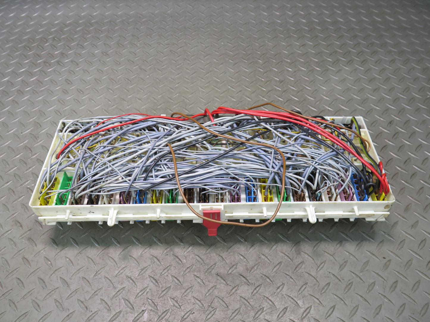 1986 Porsche 928 Fuse Relay Box Module 92861001028
