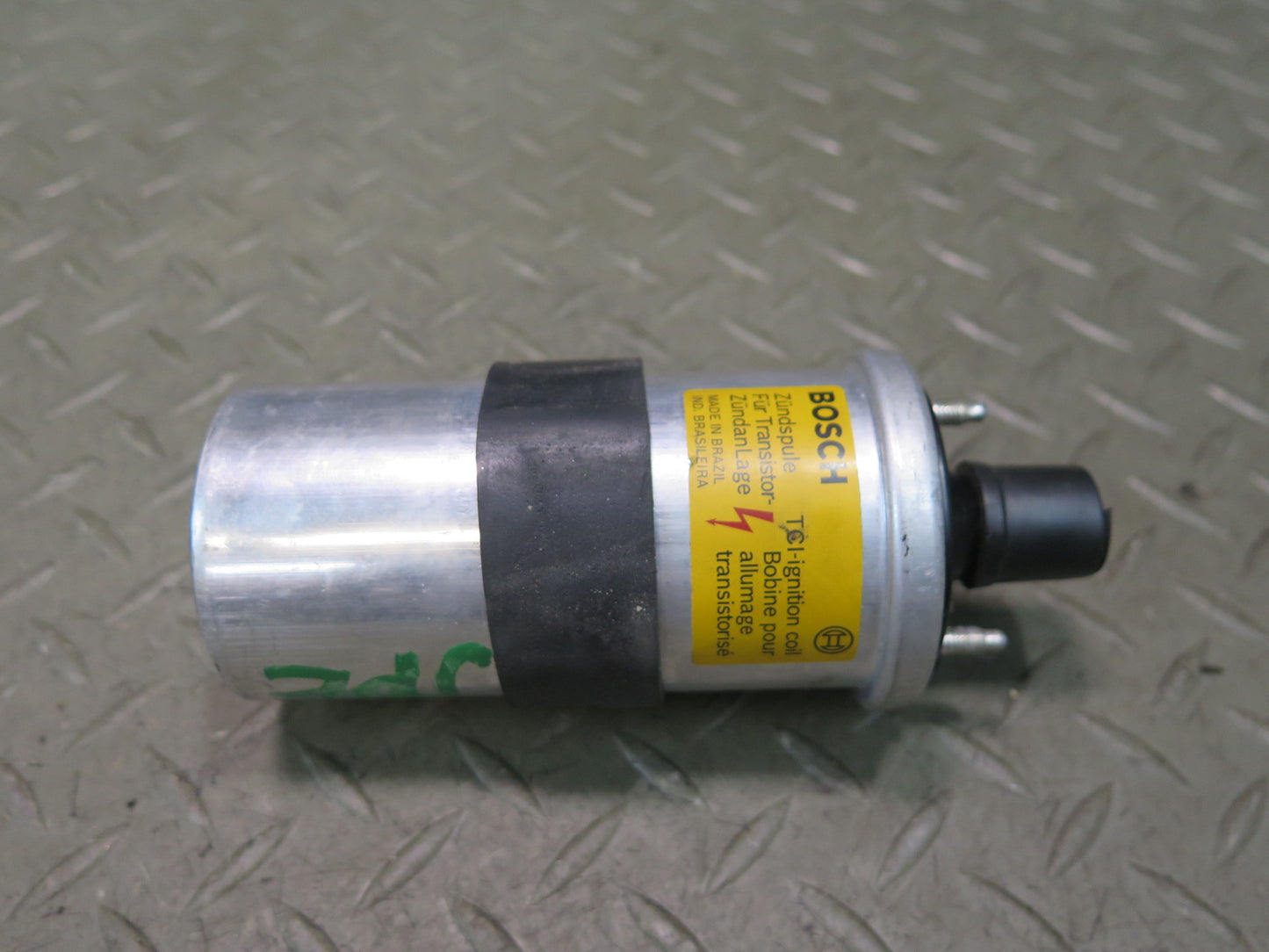 1984-1991 Porsche 928 Bosch Ignition Coil 0221118322