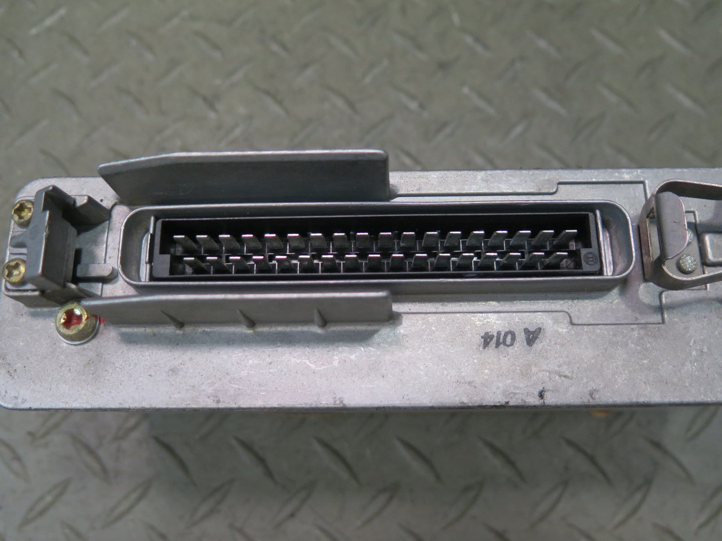 1986-1987 Porsche 928 Anti Lock Brake ABS  Control Module 0265103013