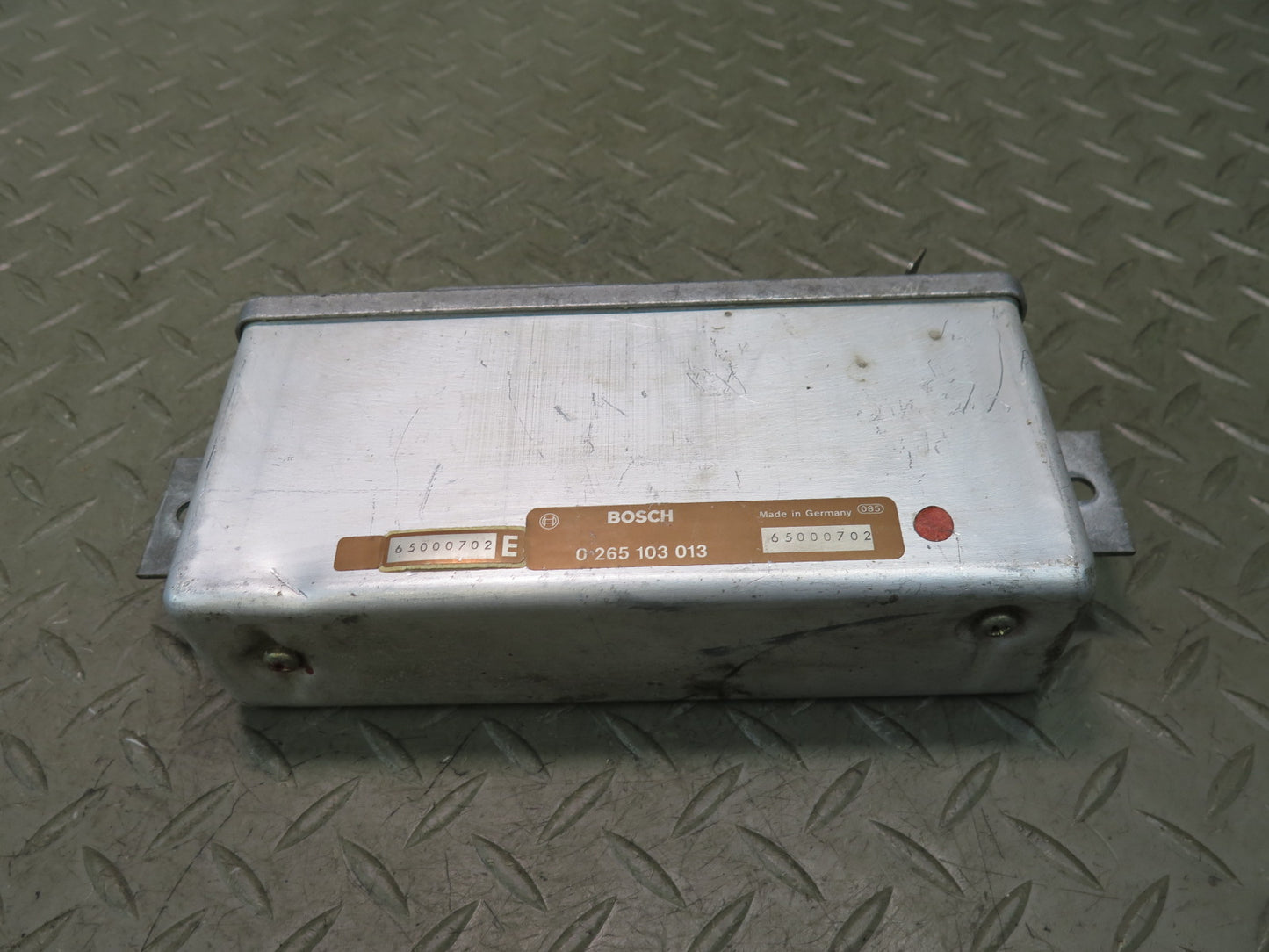 1986-1987 Porsche 928 Anti Lock Brake ABS  Control Module 0265103013