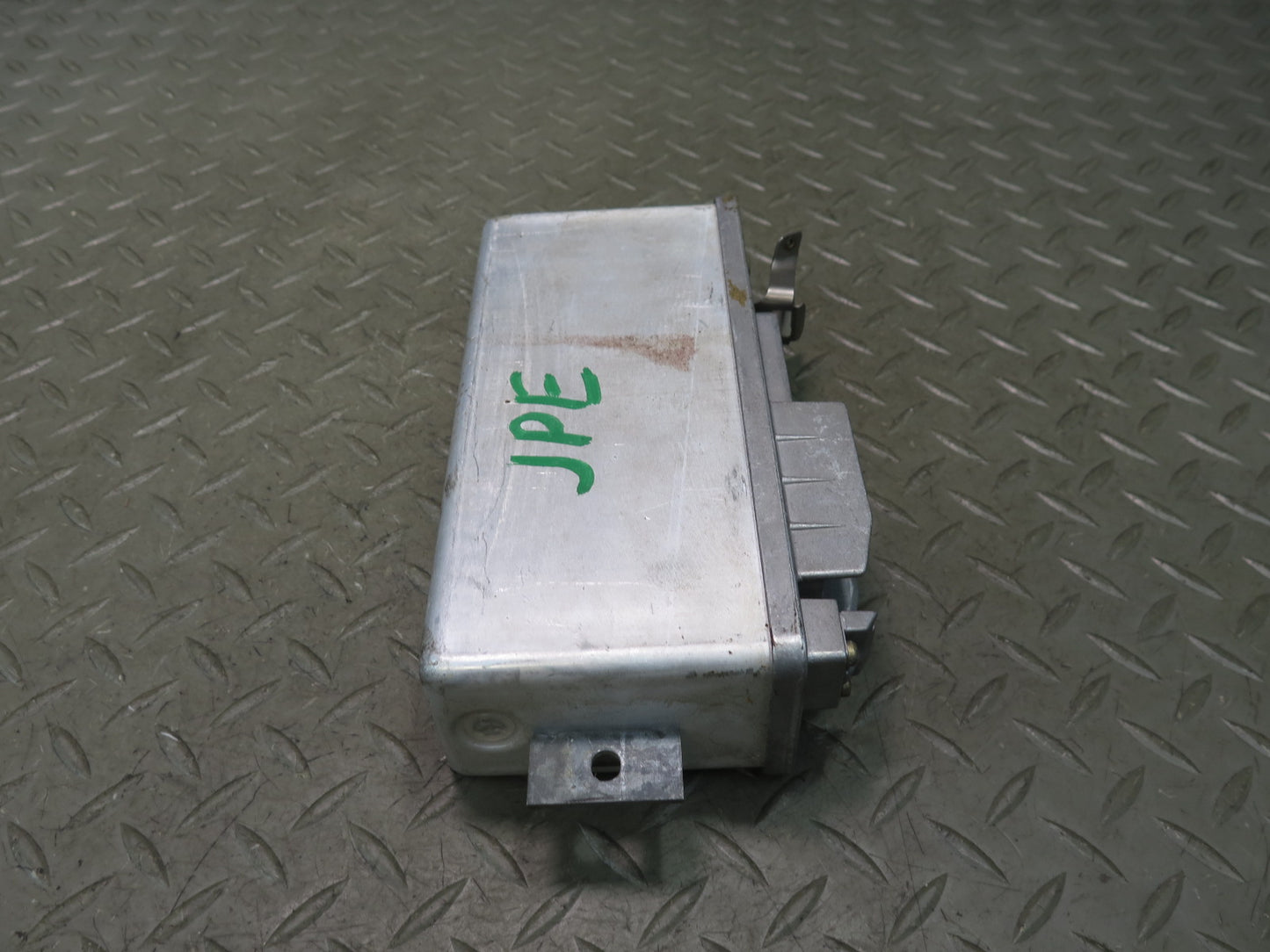 1986-1987 Porsche 928 Anti Lock Brake ABS  Control Module 0265103013