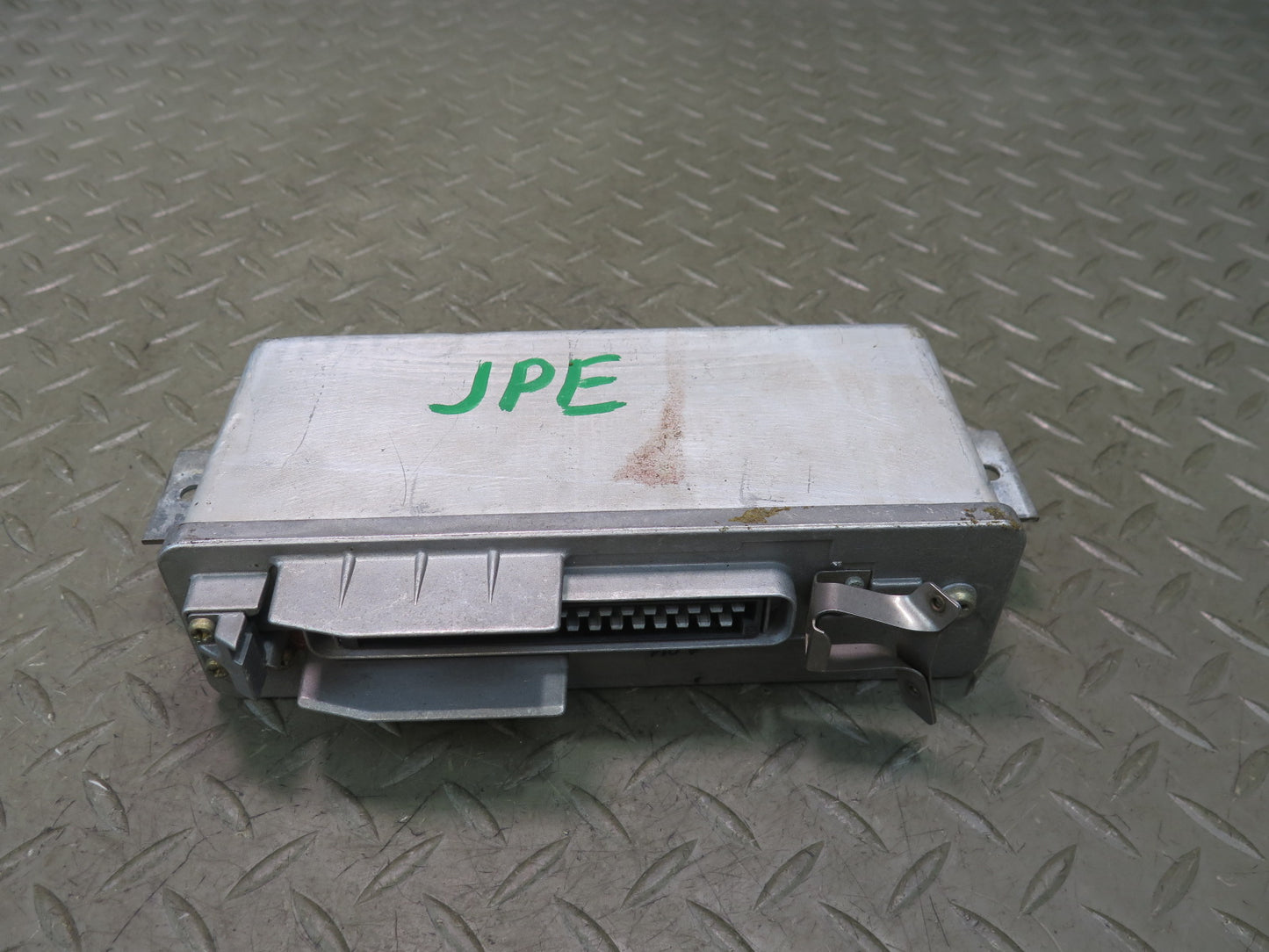 1986-1987 Porsche 928 Anti Lock Brake ABS  Control Module 0265103013