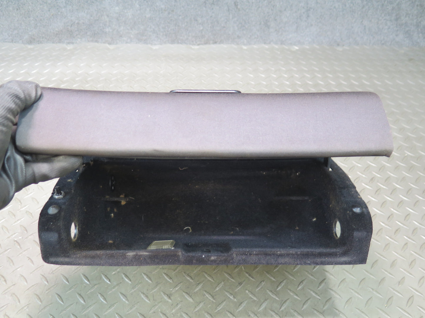 1984-1991 Porsche 928 Dash Glove Box Compartment Storage