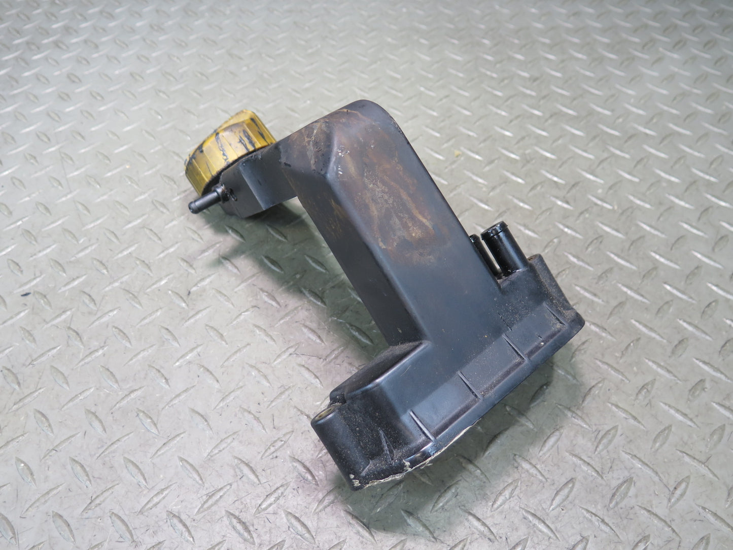 1987-1991 Porsche 928 S 5.0L V8 Engine Motor Oil Filler Neck W/ Cap 92810730306