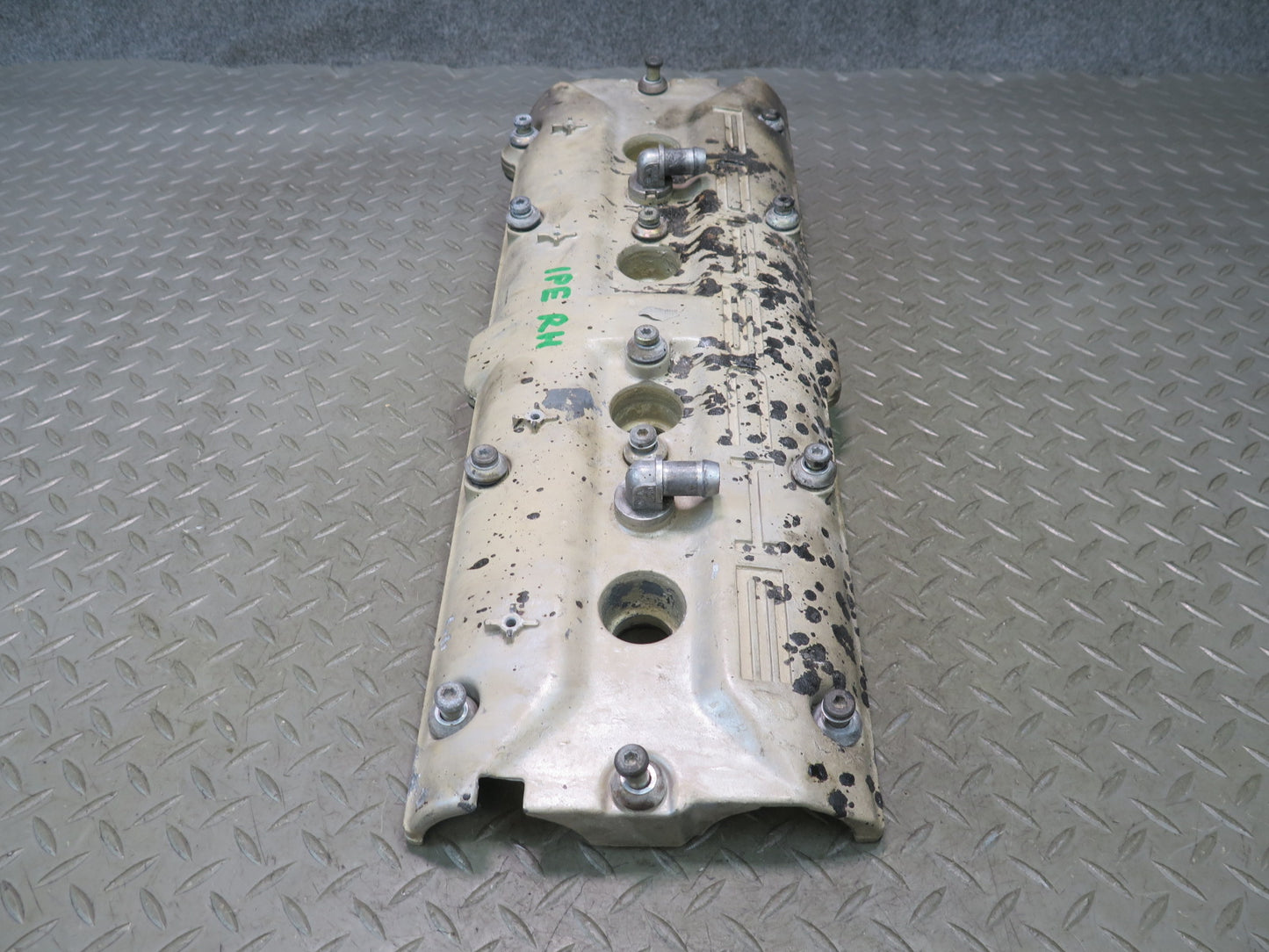 1987-1991 Porsche 928 S4 5.0L V8 Engine Motor Right Side Valve Cover