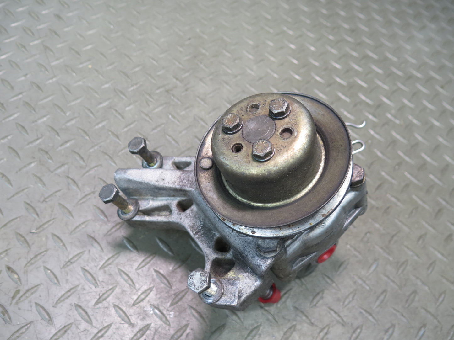 1987-1991 Porsche 928 S4 5.0L V8 Engine Power Steering Pump