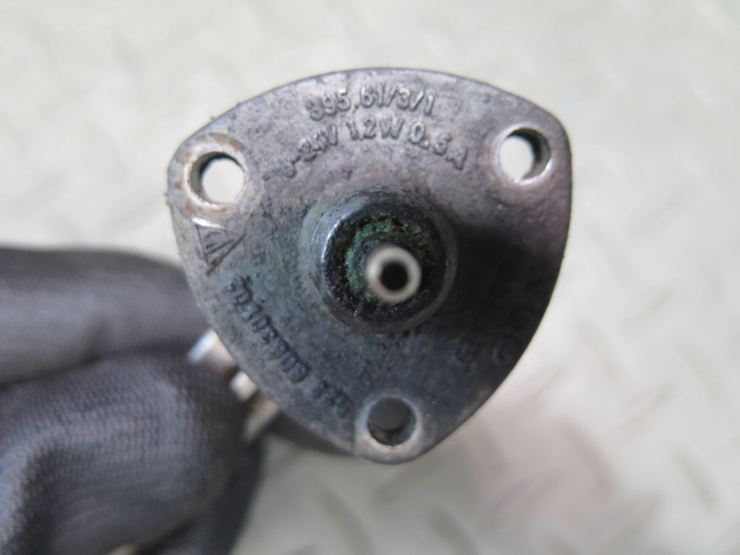 1987-1991 Porsche 928 S4 5.0L V8 Engine Motor Oil Pan Level Sensor Sender