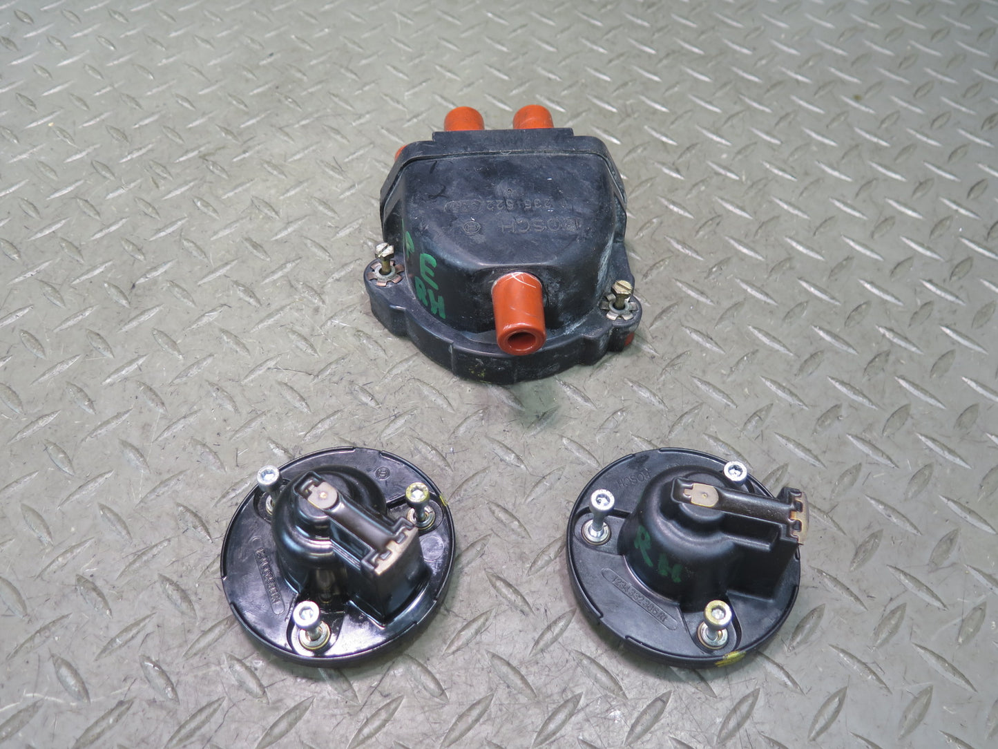 1987-1991 Porsche 928 S4 5.0L V8 Engine Distributor Cap W/ Rotor Bosch  Set of 3