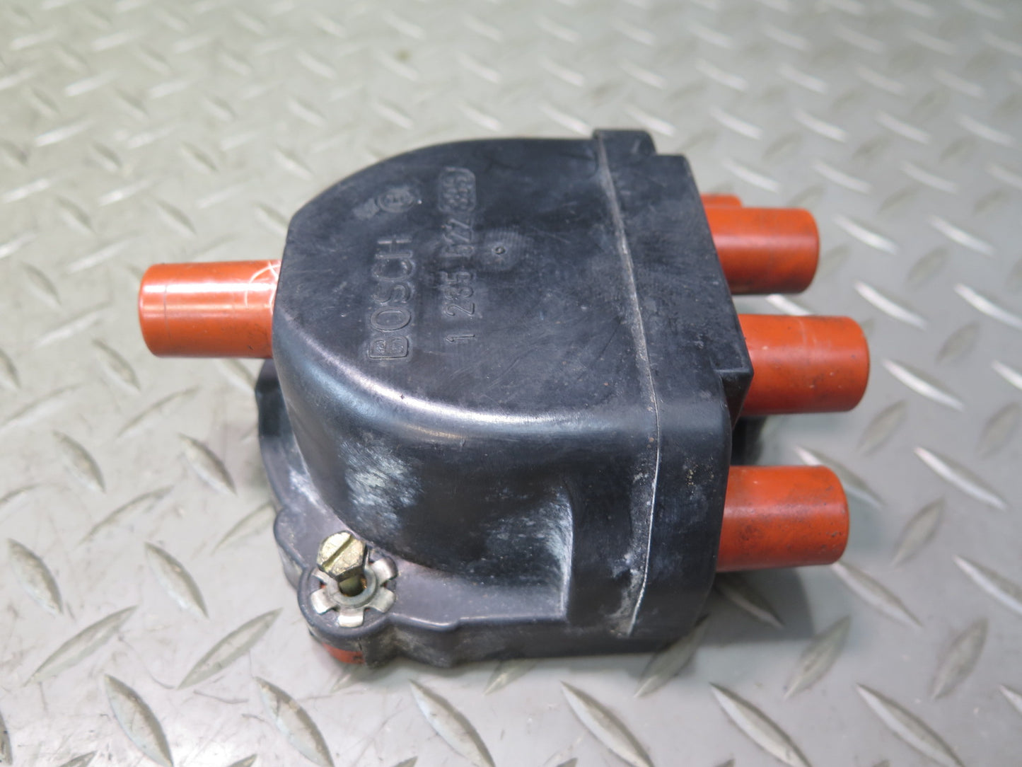 1987-1991 Porsche 928 S4 5.0L V8 Engine Distributor Cap W/ Rotor Bosch  Set of 3