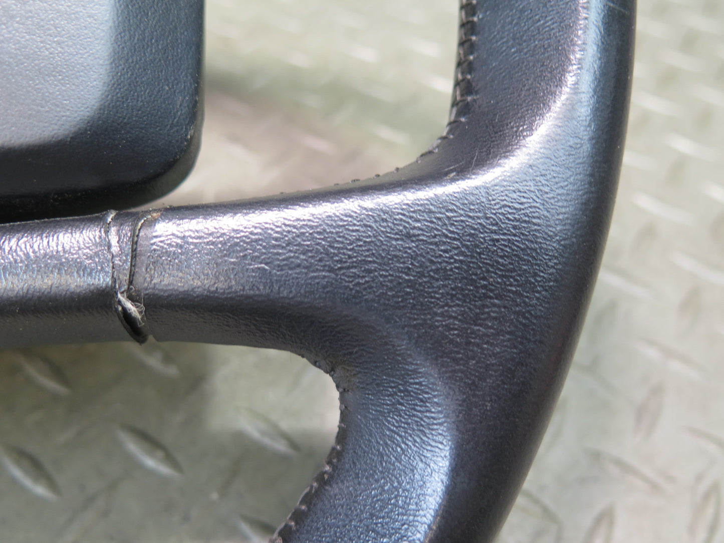 1984-1989 Porsche 928 Leather Steering Black w Horn Pad Cover