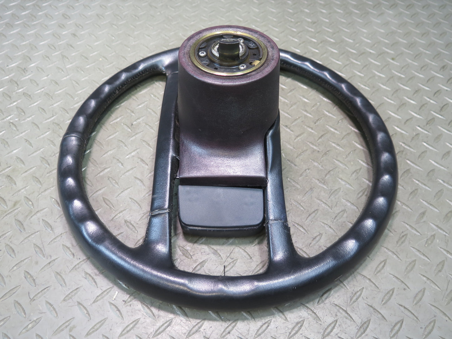 1984-1989 Porsche 928 Leather Steering Black w Horn Pad Cover