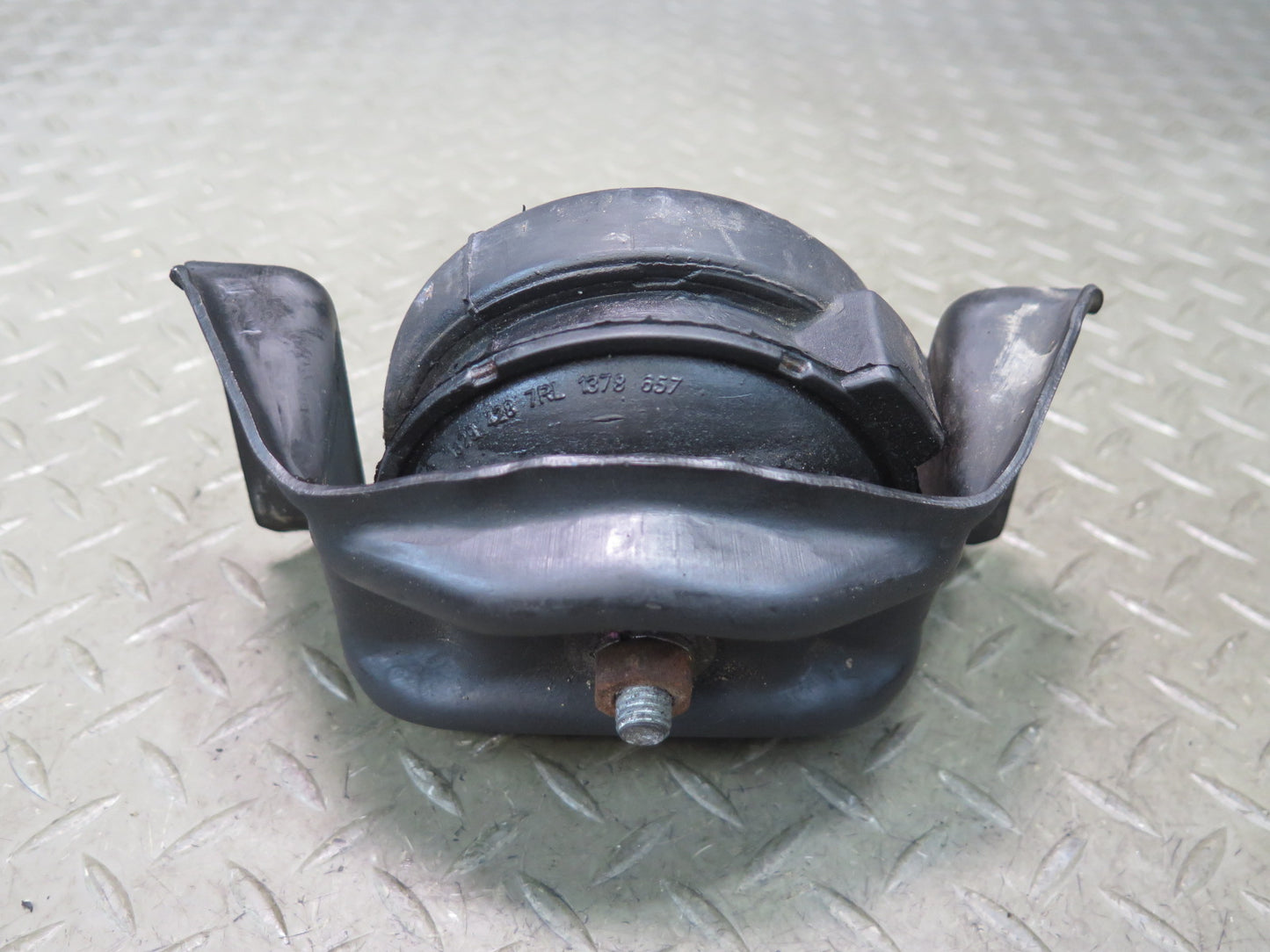 1987-1991 Porsche 928 S4 5.0L V8 Left & Right Side Engine Motor Mount Set of 2