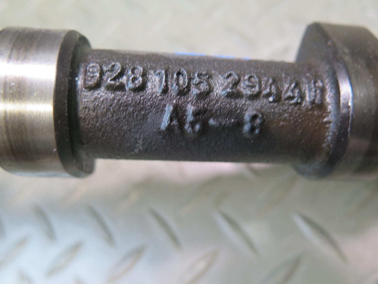 1987-1991 Porsche 928 S4 5.0L V8 Engine Motor Outlet Exhaust Camshaft 5-8 CYL