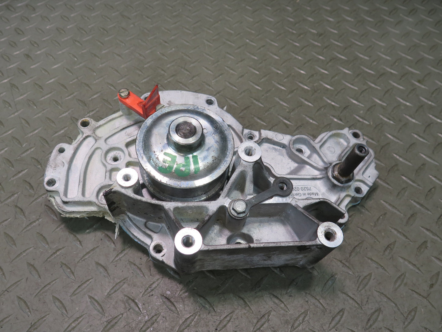 1987-1991 Porsche 928 S4 5.0L V8 Engine Motor Water Coolant Pump