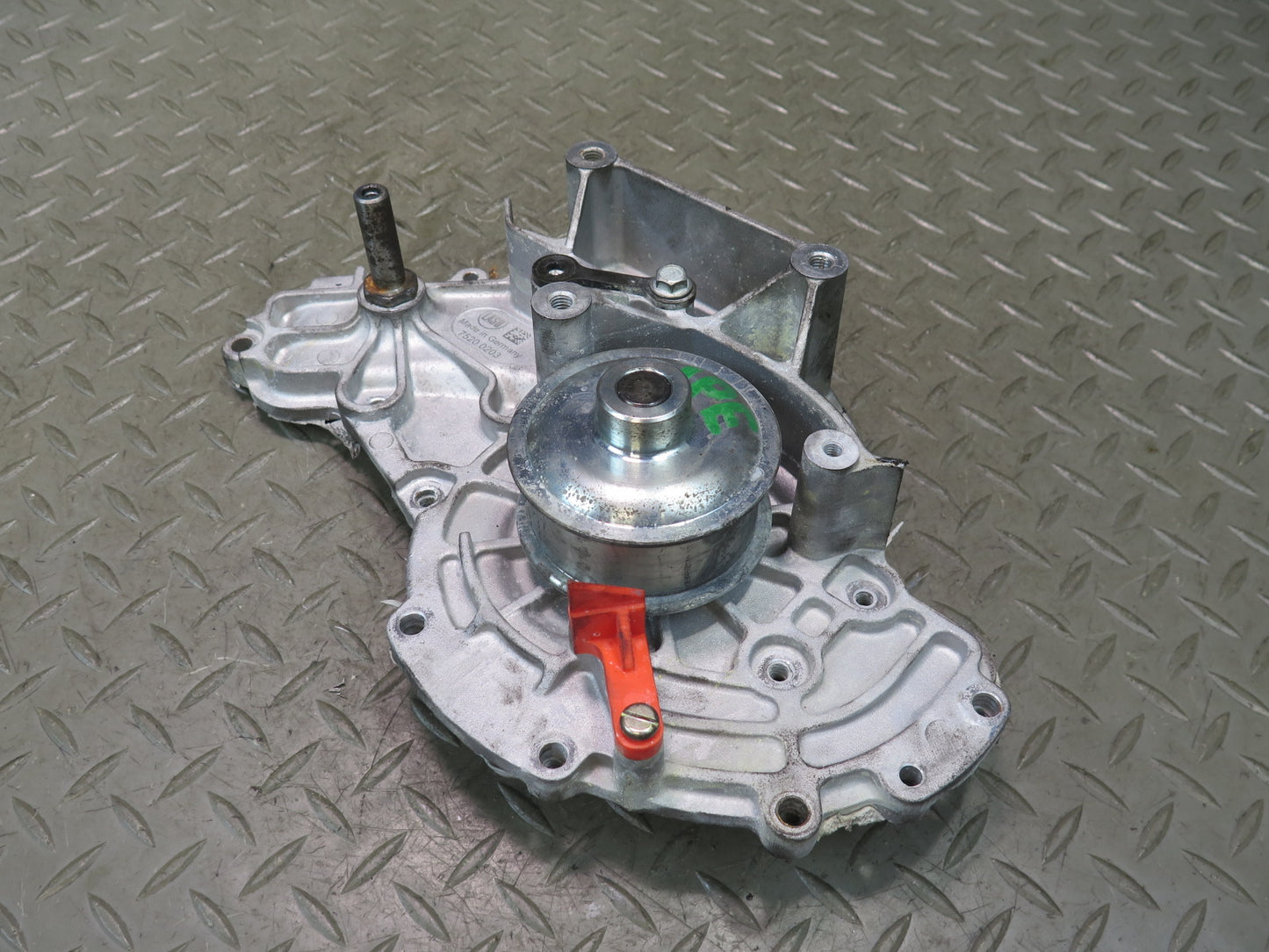 1987-1991 Porsche 928 S4 5.0L V8 Engine Motor Water Coolant Pump