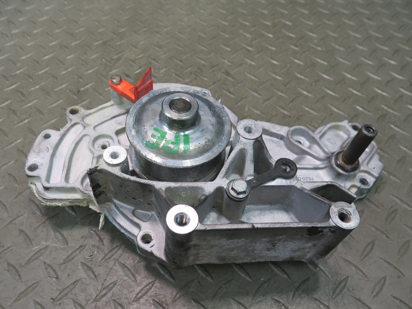 1987-1991 Porsche 928 S4 5.0L V8 Engine Motor Water Coolant Pump