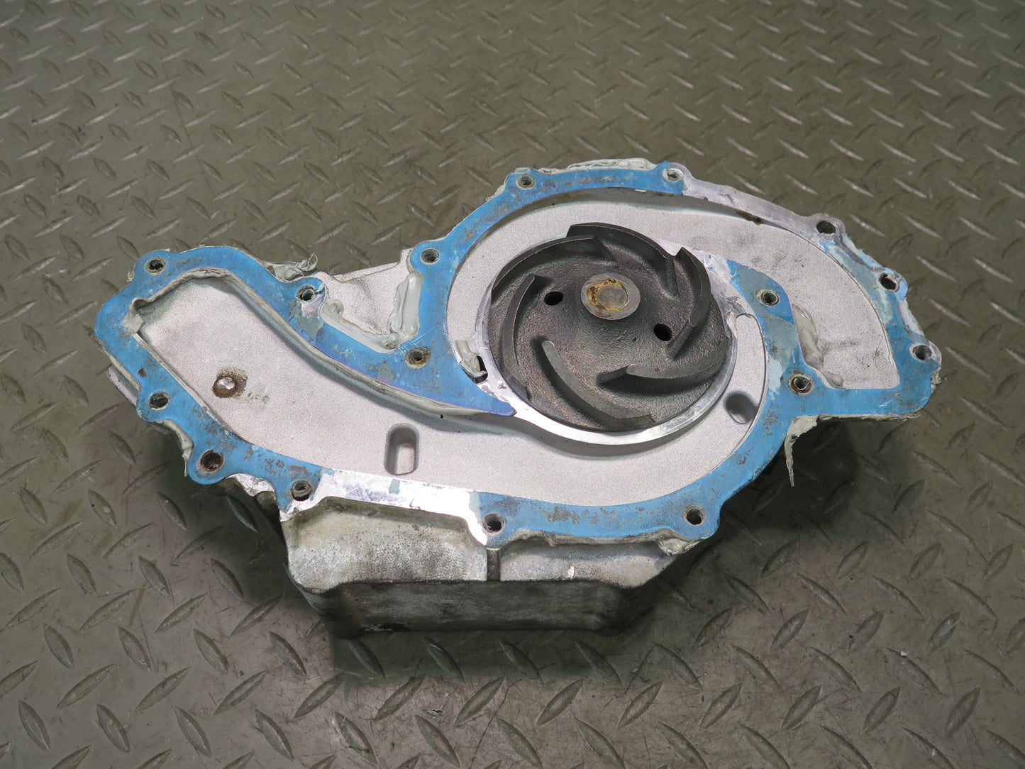 1987-1991 Porsche 928 S4 5.0L V8 Engine Motor Water Coolant Pump