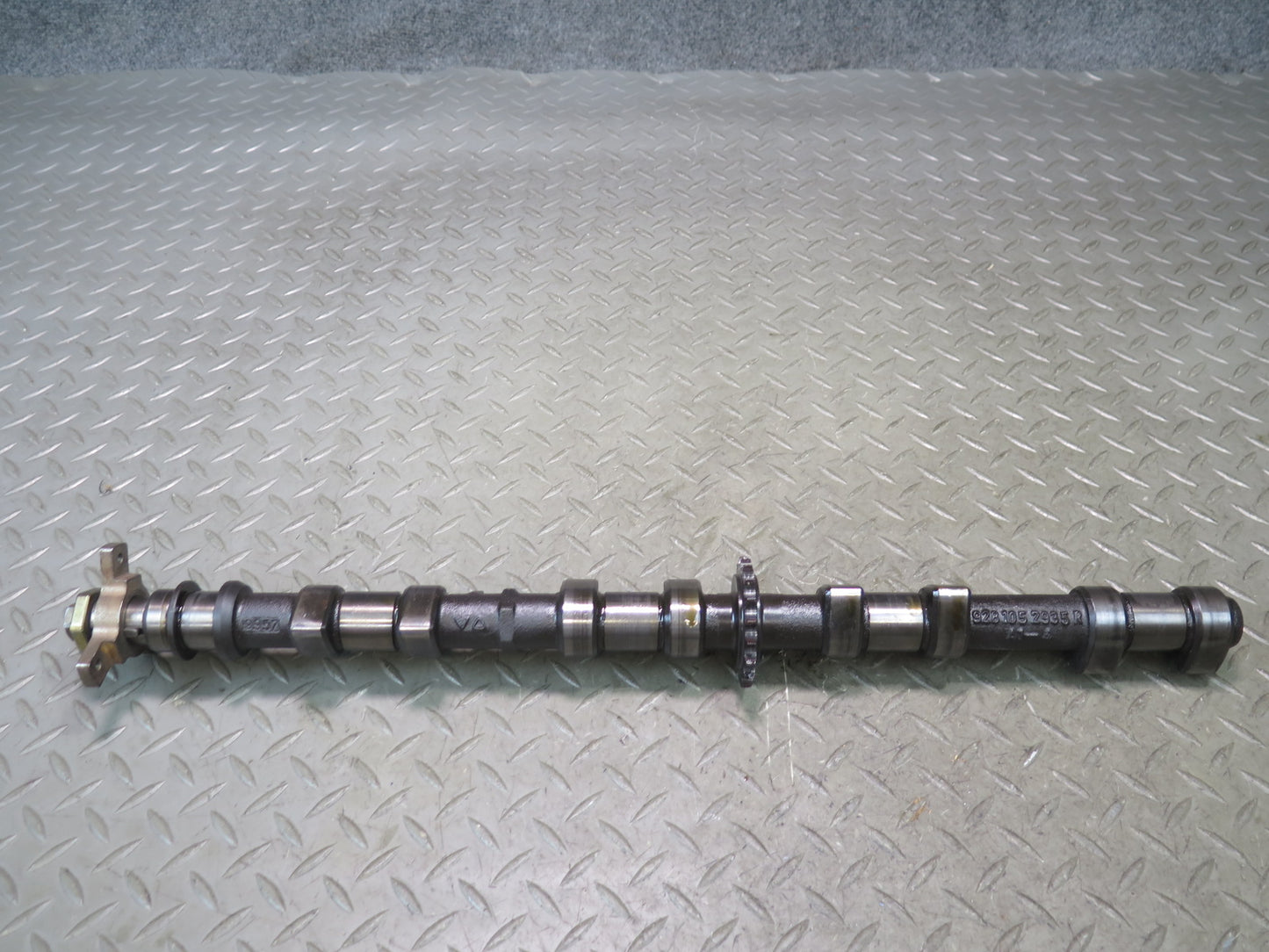 1987-1991 Porsche 928 S4 5.0L V8 Engine Motor Outlet Exhaust Camshaft 1-4 CYL