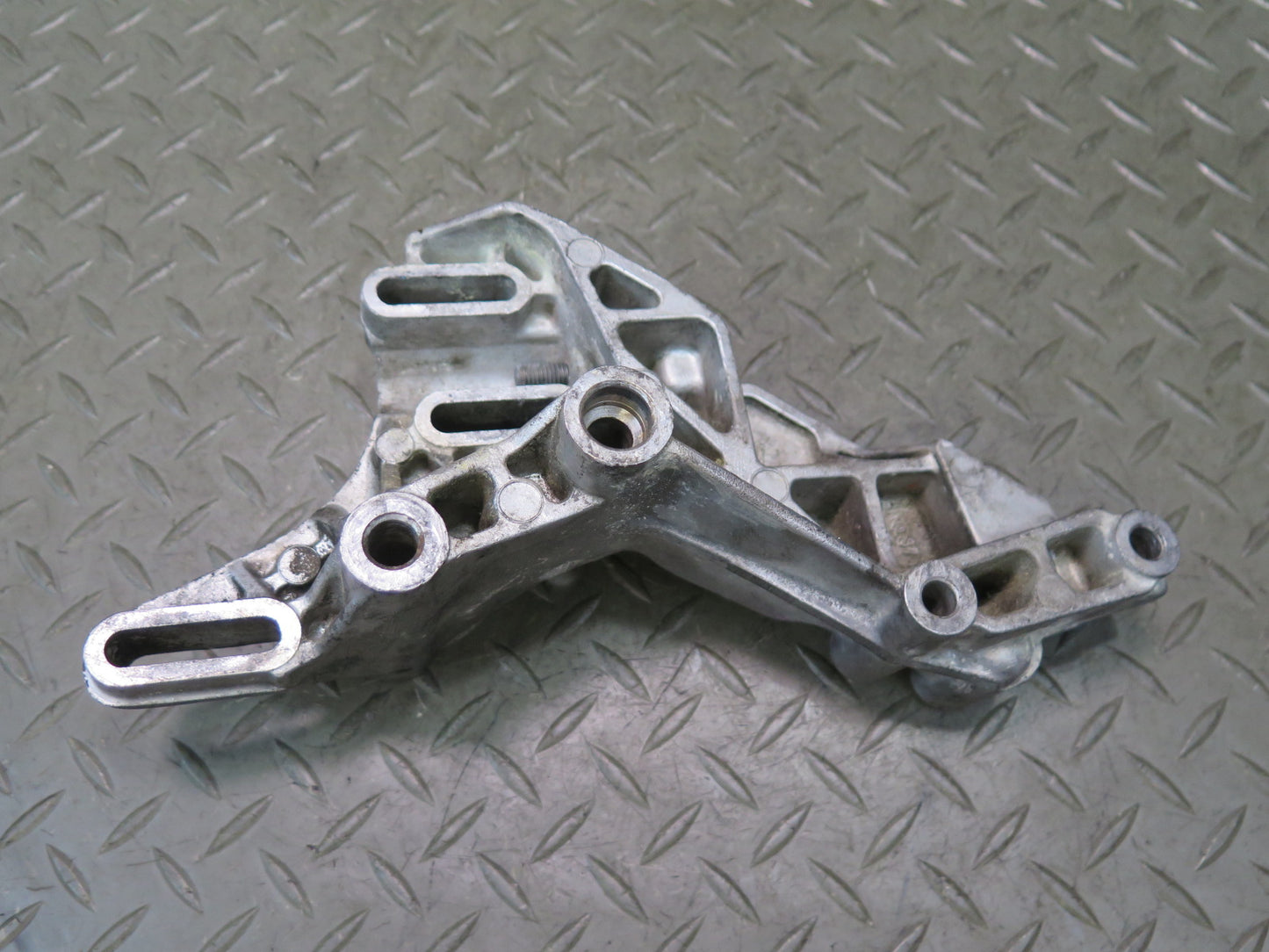 1987-1991 Porsche 928 S4 5.0L V8 Engine Alternator Holder Bracket Mount