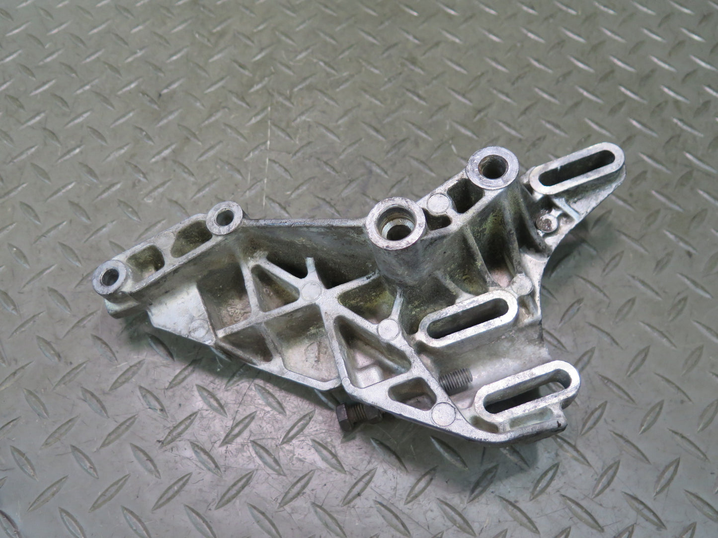1987-1991 Porsche 928 S4 5.0L V8 Engine Alternator Holder Bracket Mount