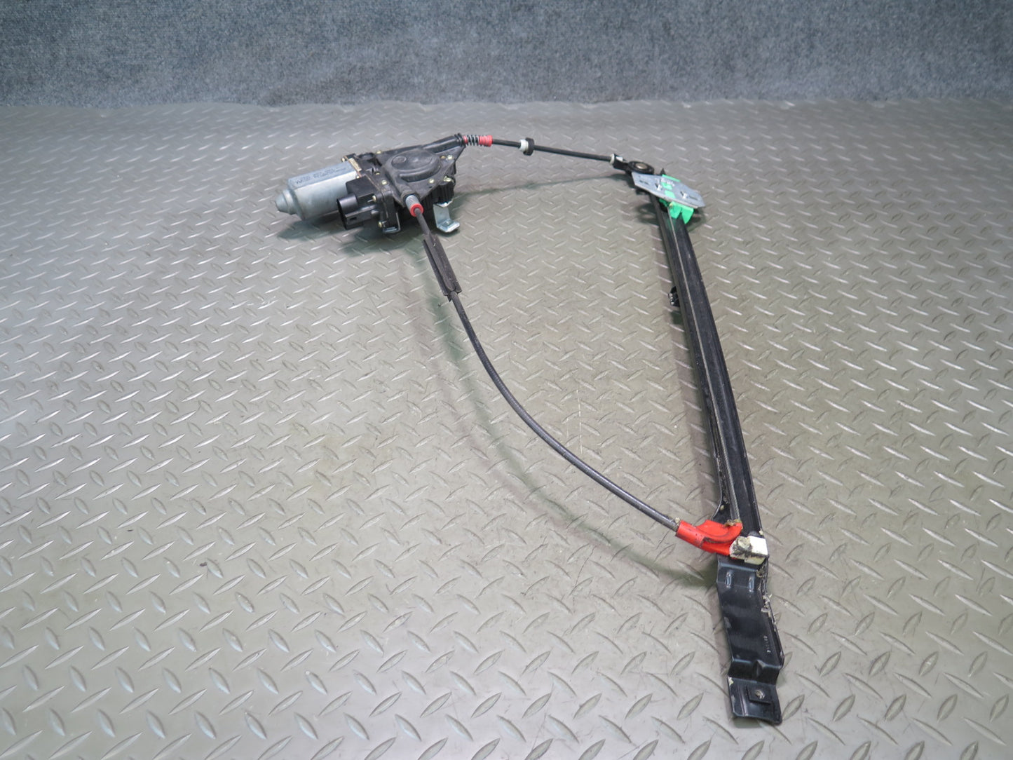 97-03 VW Eurovan T4 Front Left Door Window Regulator w Motor OEM
