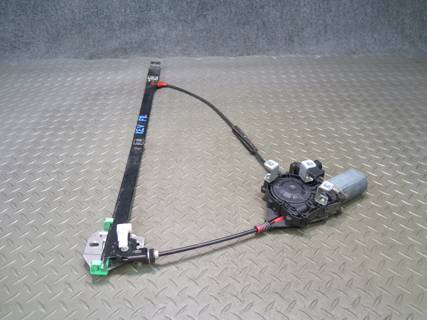 97-03 VW Eurovan T4 Front Right Door Window Regulator w Motor OEM