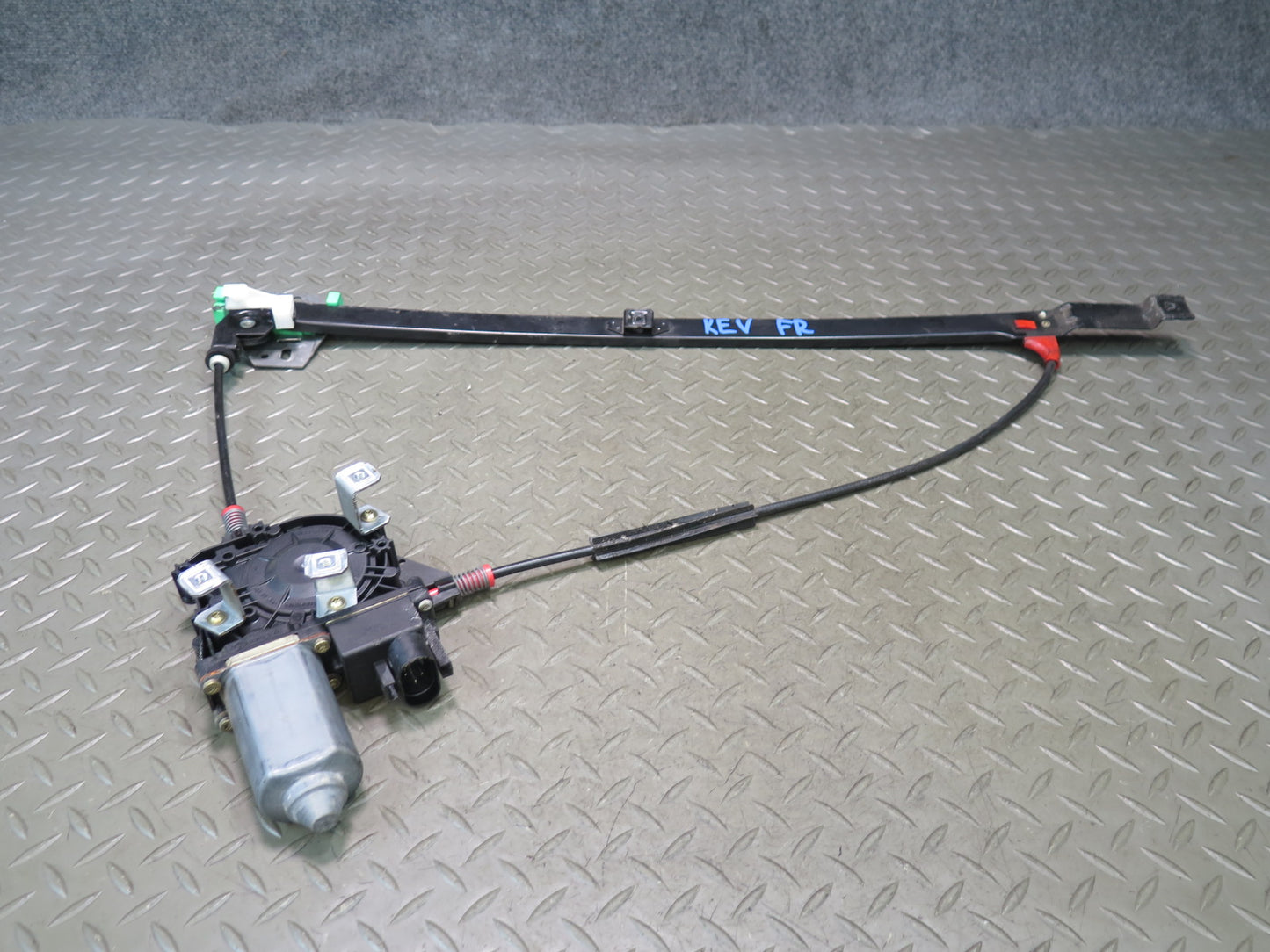97-03 VW Eurovan T4 Front Right Door Window Regulator w Motor OEM