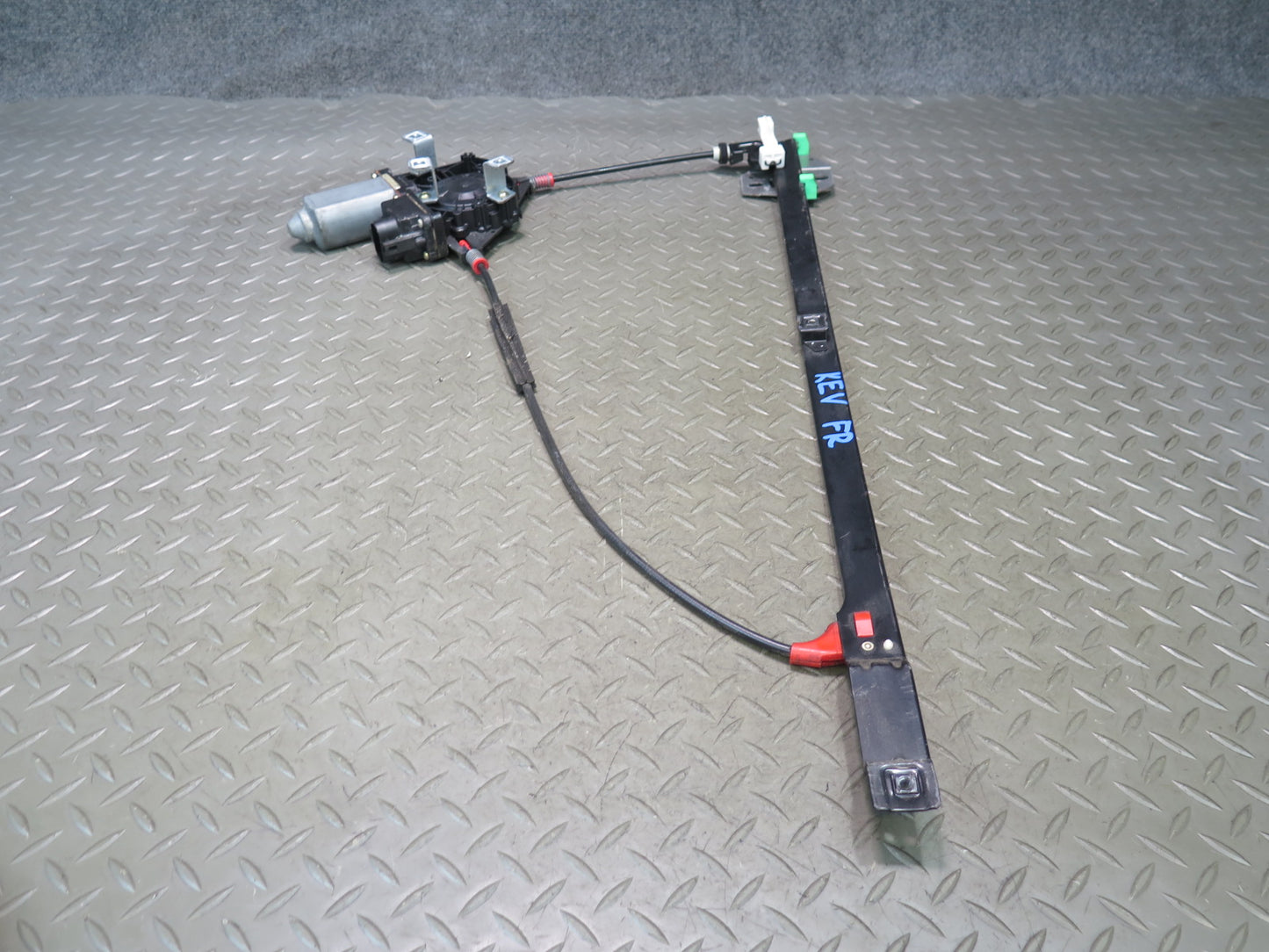 97-03 VW Eurovan T4 Front Right Door Window Regulator w Motor OEM