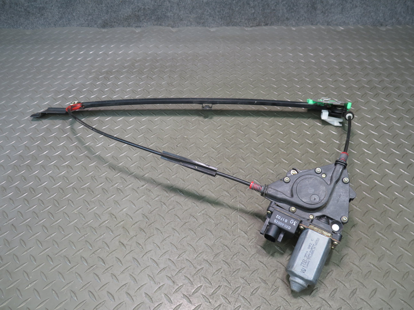 97-03 VW Eurovan T4 Front Right Door Window Regulator w Motor OEM