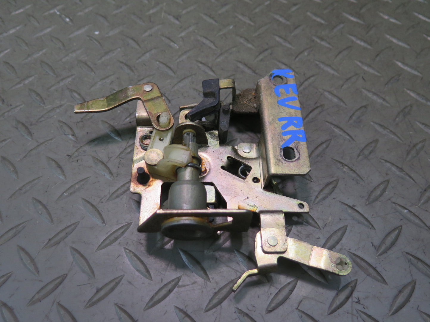 97-03 VW Eurovan T4 Rear Right Sliding Door Lock Latch 7D1843654 OEM