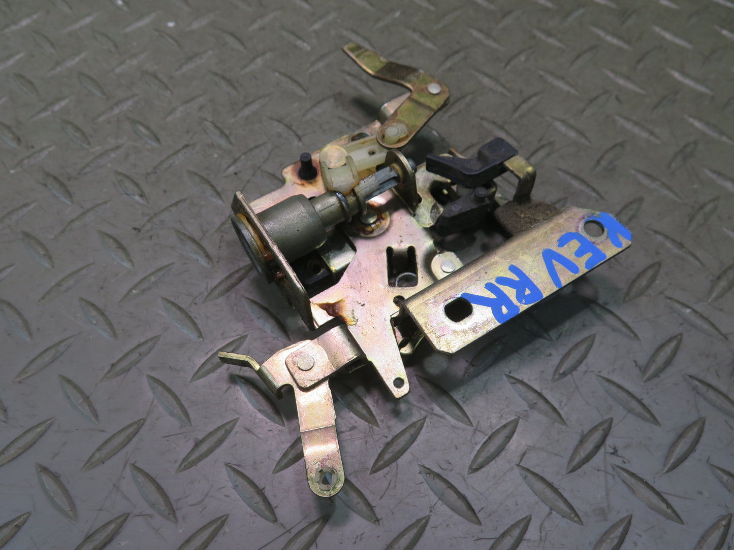 97-03 VW Eurovan T4 Rear Right Sliding Door Lock Latch 7D1843654 OEM