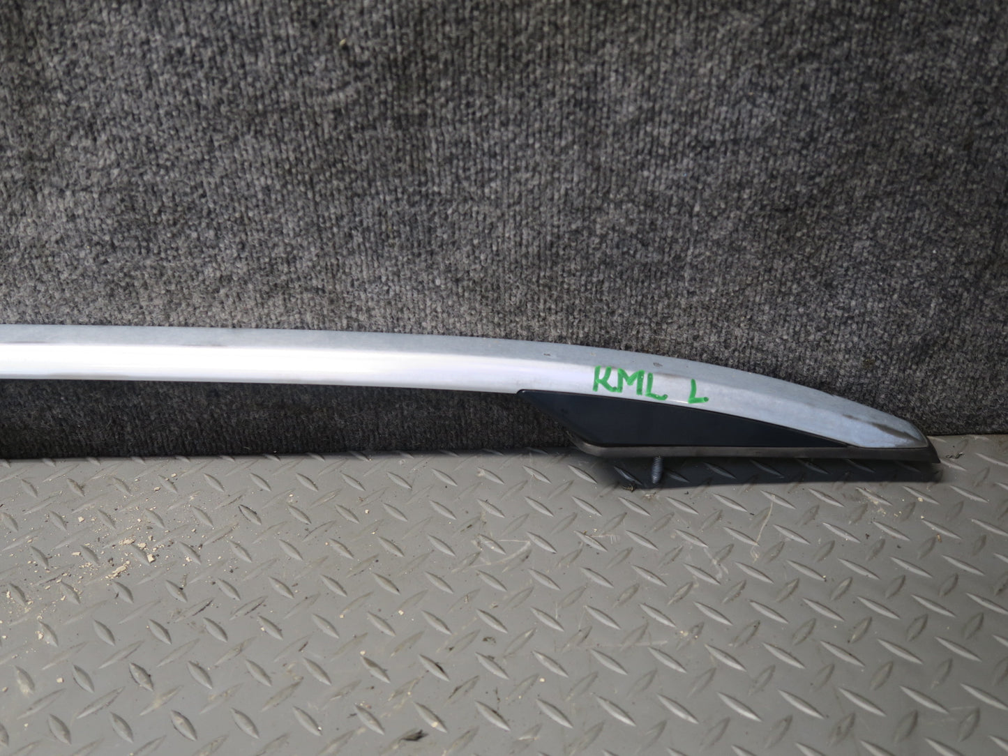 12-15 Mercedes W166 Ml-class Set of 2 Left & Right Roof Rack Rail OEM