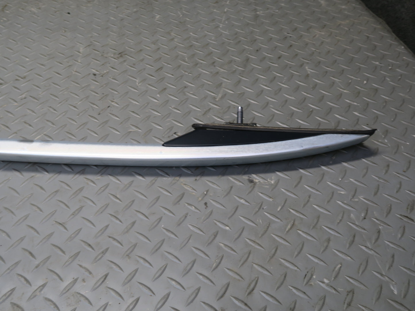 12-15 Mercedes W166 Ml-class Set of 2 Left & Right Roof Rack Rail OEM