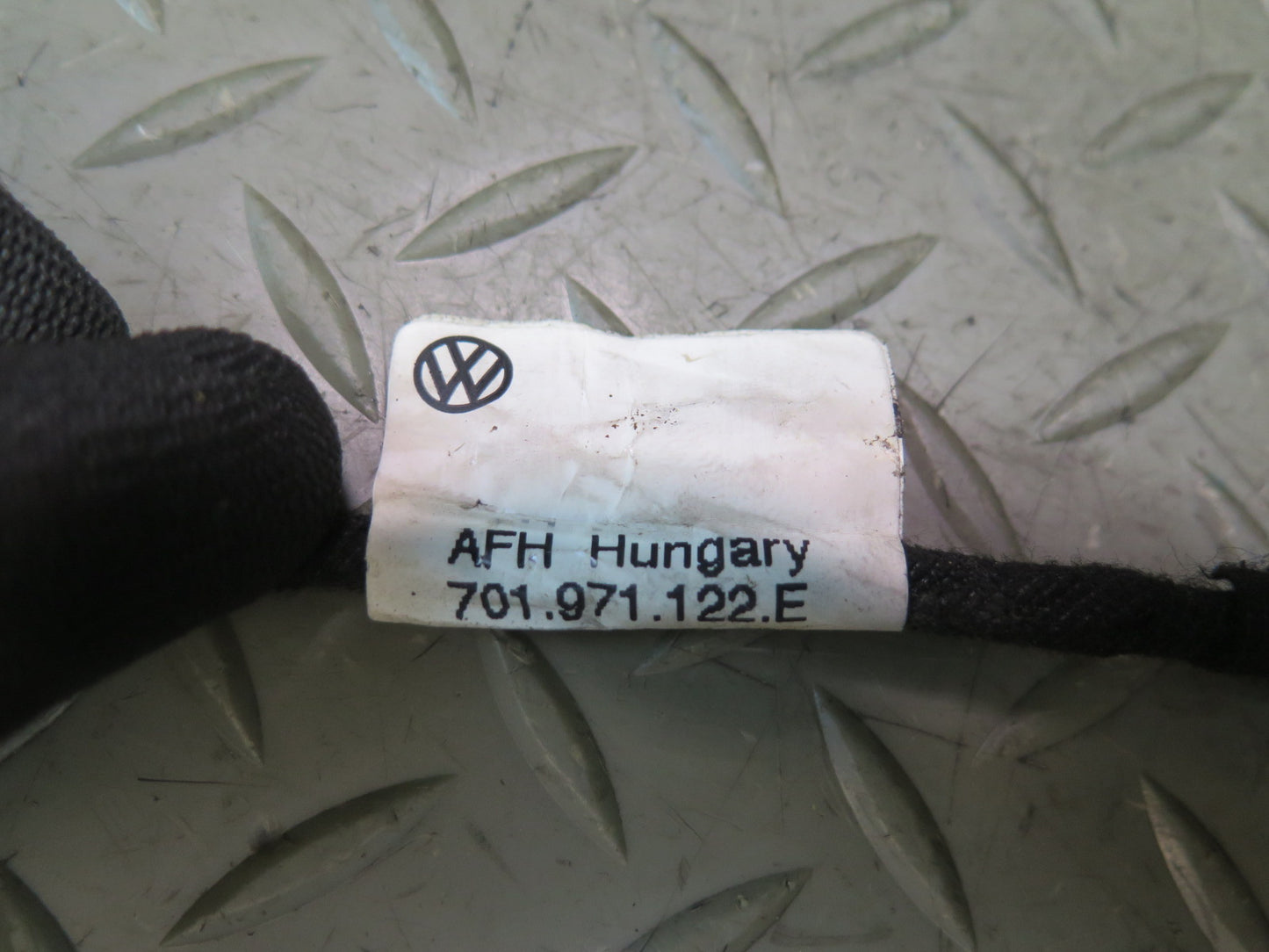 97-03 VW Eurovan T4 Rear Trunk Door Lock Actuator Motor 701959783 OEM