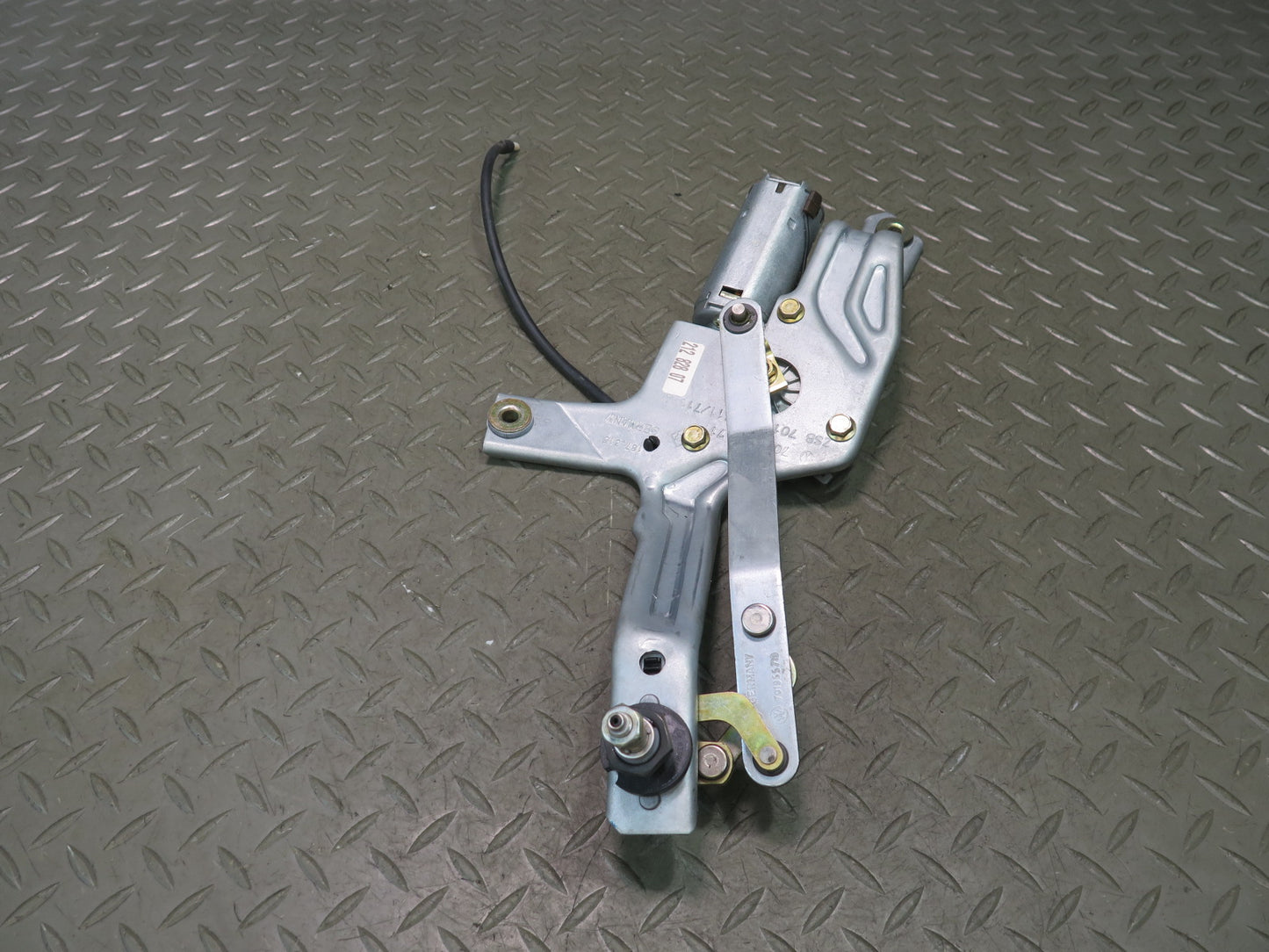 99-03 VW Eurovan T4 Rear Trunk Hatch Wiper Motor 701955713A OEM